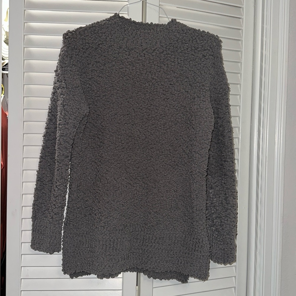 Merokeety women’s charcoal grey puffy sweater size small